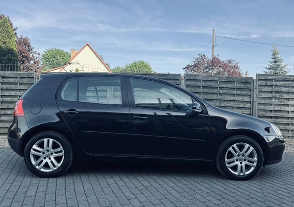 Volkswagen Golf cena 18900 przebieg: 237000, rok produkcji 2007 z Brzostek małe 277